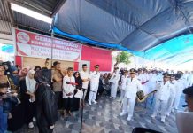 Wali Kota Kendari Pimpin Prosesi Penyerahan Jenazah Camat Poasia Aswan Konggoasa Kepada Pihak Keluarga Untuk Dimakamkan