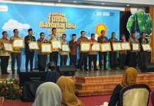 Wakil Wali Kota Kendari Hadiri Penerimaan Penghargaan Revitalisasi Bahasa Daerah di Festival Tunas Bahasa Ibu Nasional 2026