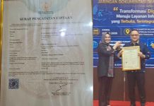 Motif Tenun “Pinetaburu Mbaku Hinoru Ndolaki” Khas Kendari Karya Siska Karina Imran Resmi Kantongi Hak Cipta