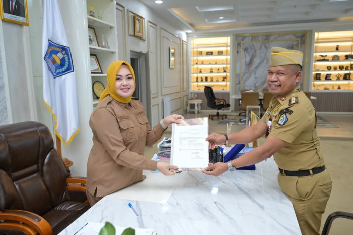 Walikota camat kadia